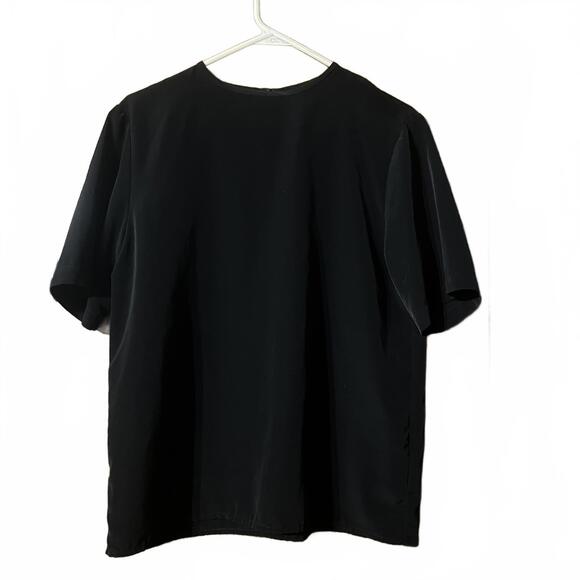 Liz Baker Essentials Black Short Sleeve Blouse - Medium - Picture 3 of 3